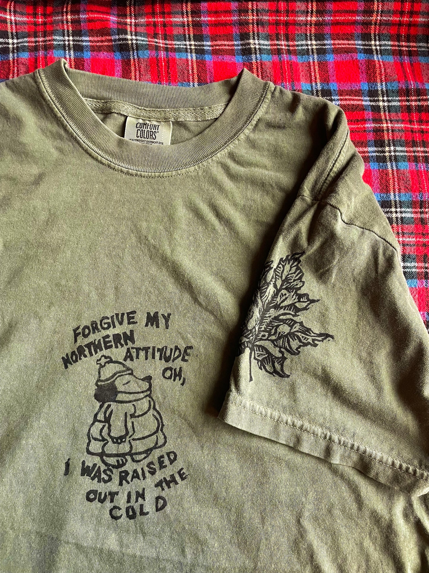 Northern Attitude Noah Kahan Handprinted T-Shirt